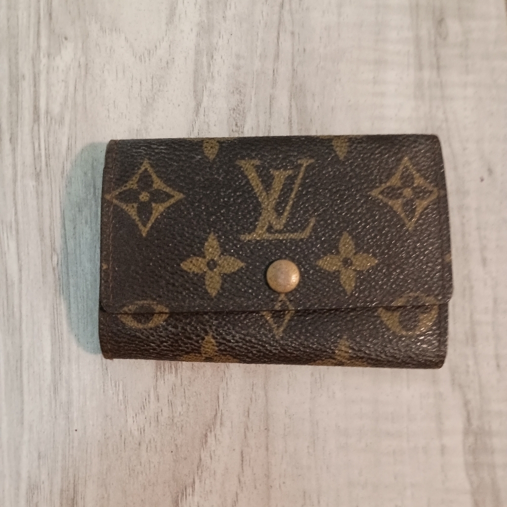 Louis Vuitton Monogram Canvas Trifold Key/Wallet in Brown and Gold